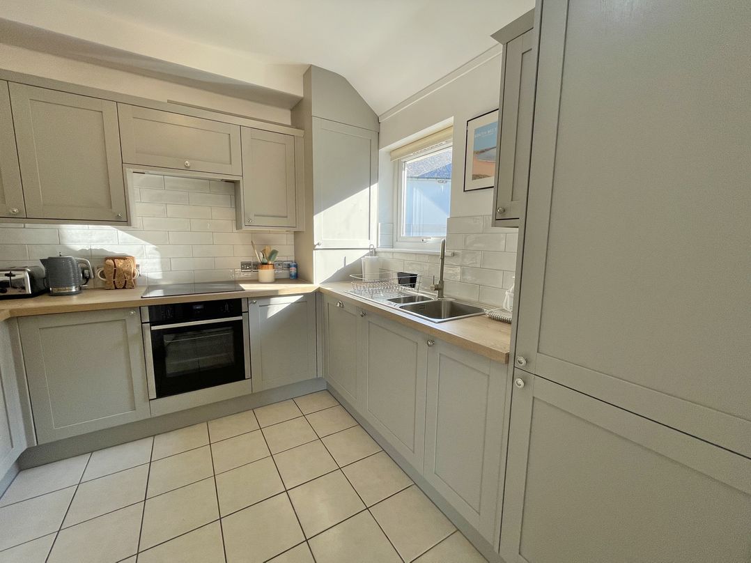 12 Thurlestone Rock