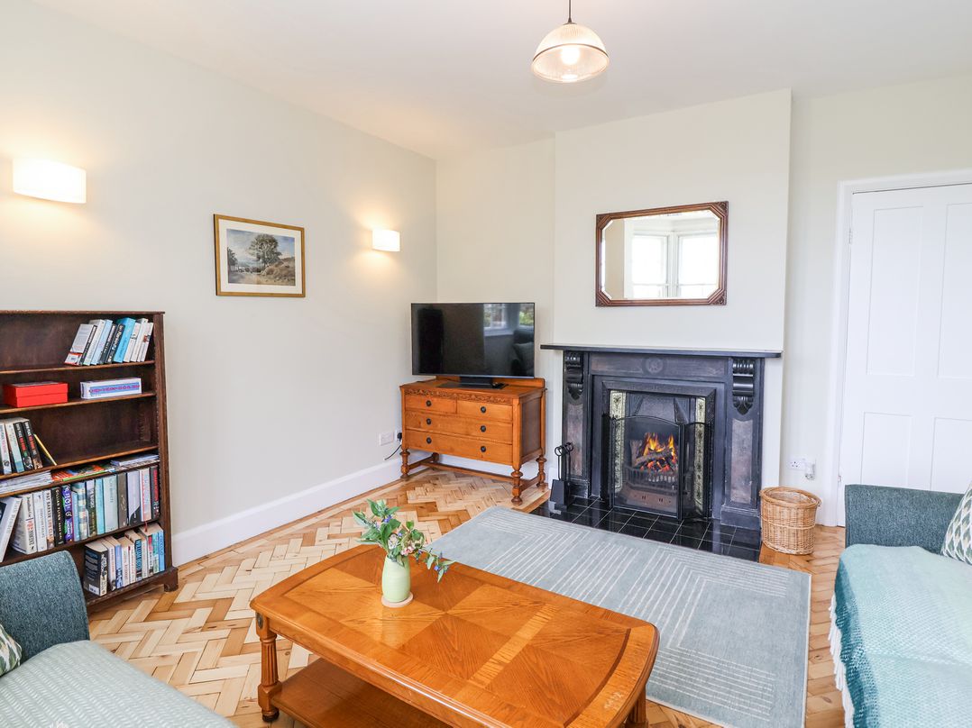 Middle Lodge