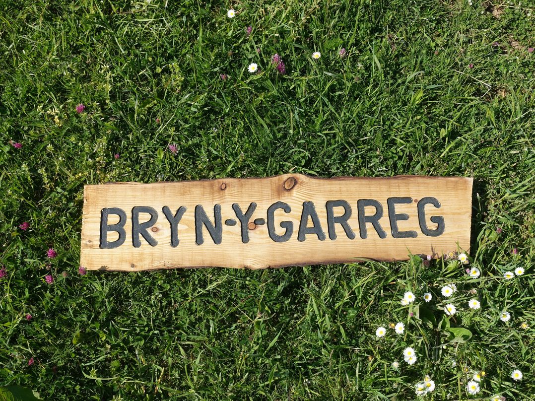 Bryn Y Garreg Cottage - The Wireless Free Farm (No Tech!)