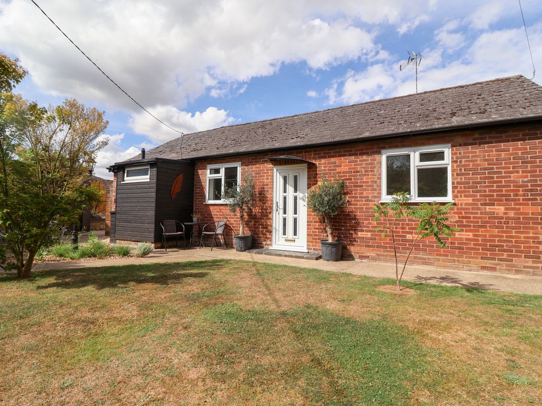 Holiday cottage, Woodbridge (The Corner House)