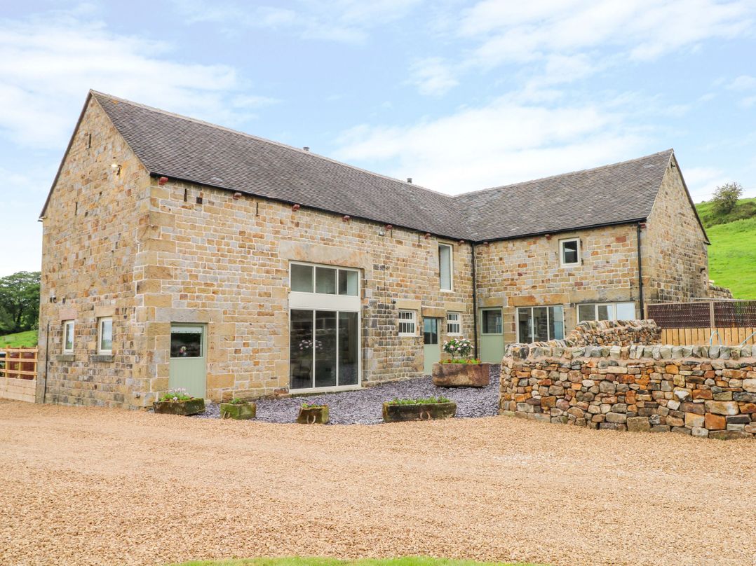 Pastures Barn