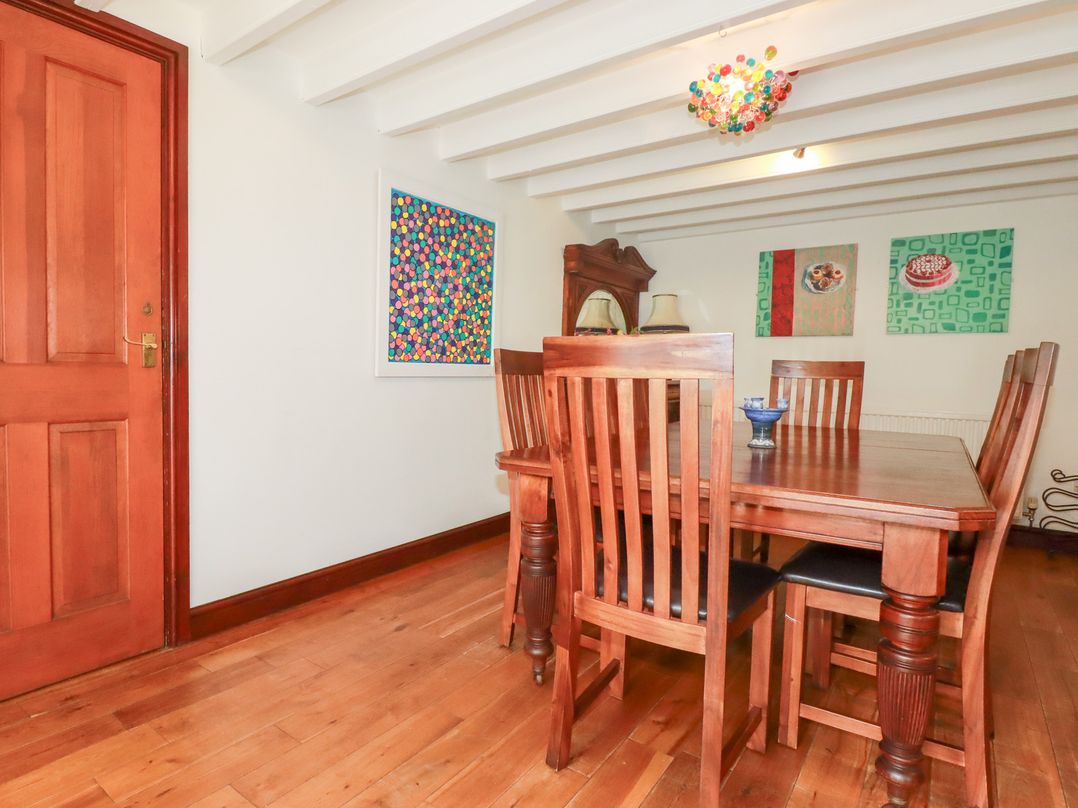 Holiday cottage in Crantock, Cornwall