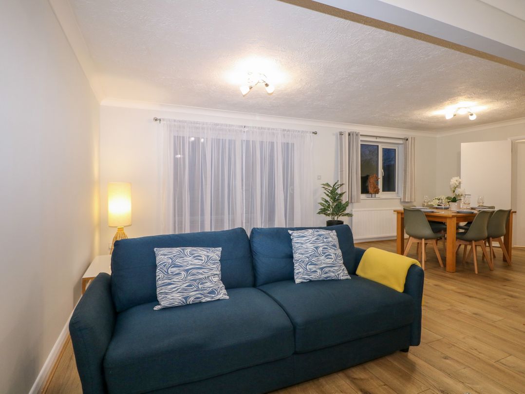 8 Sea Way