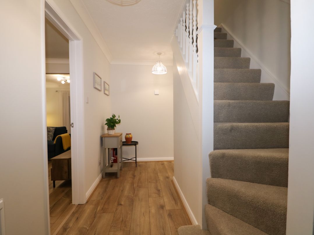 8 Sea Way