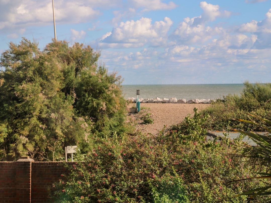 8 Sea Way