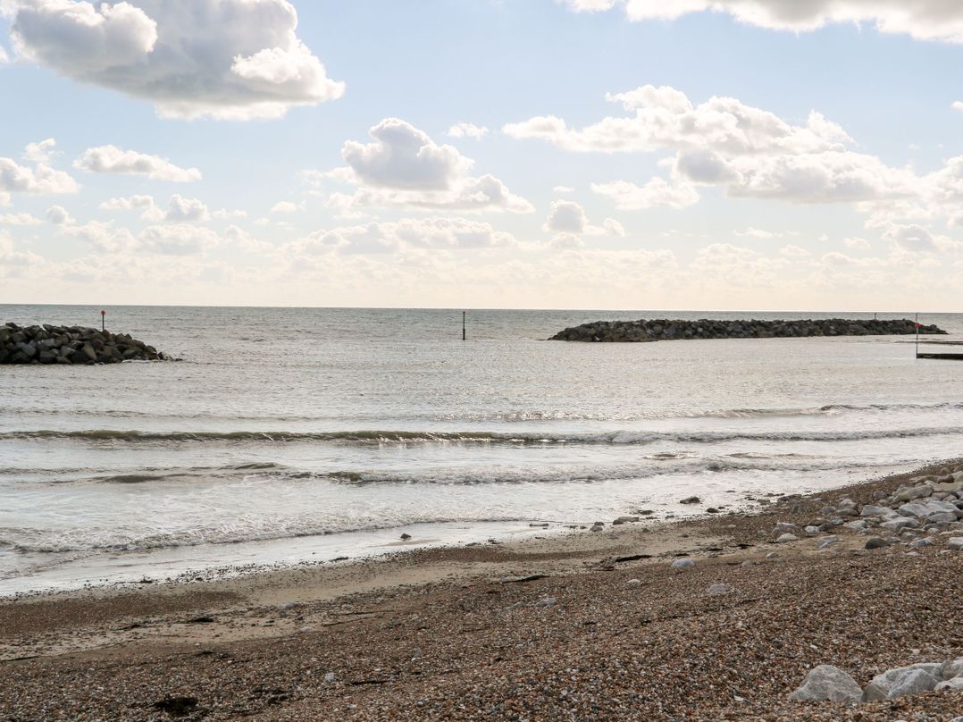 8 Sea Way