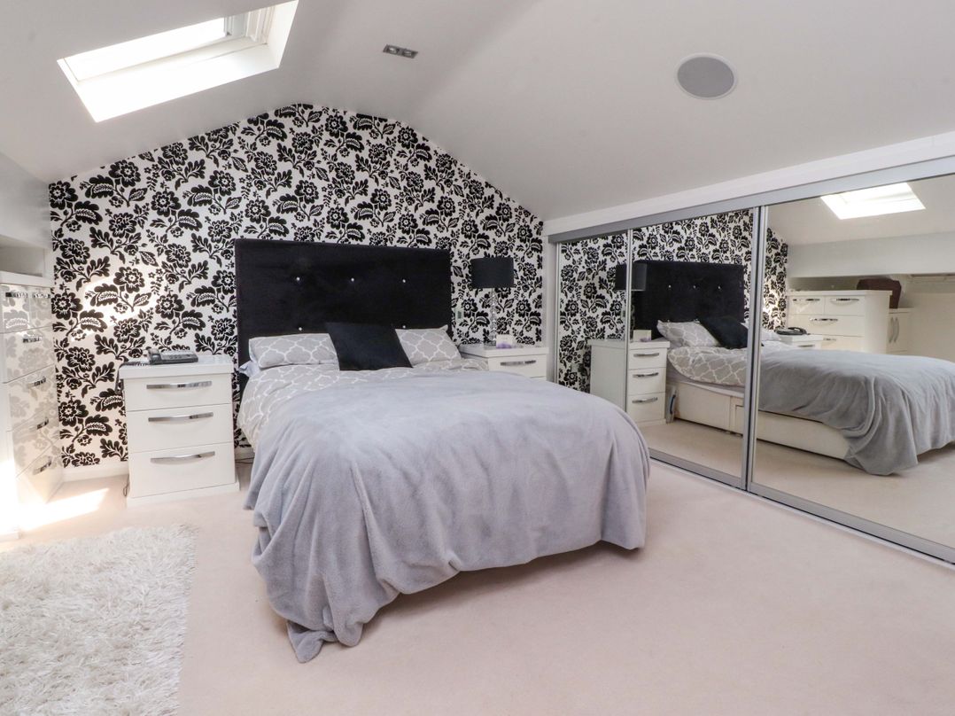 Laithe House