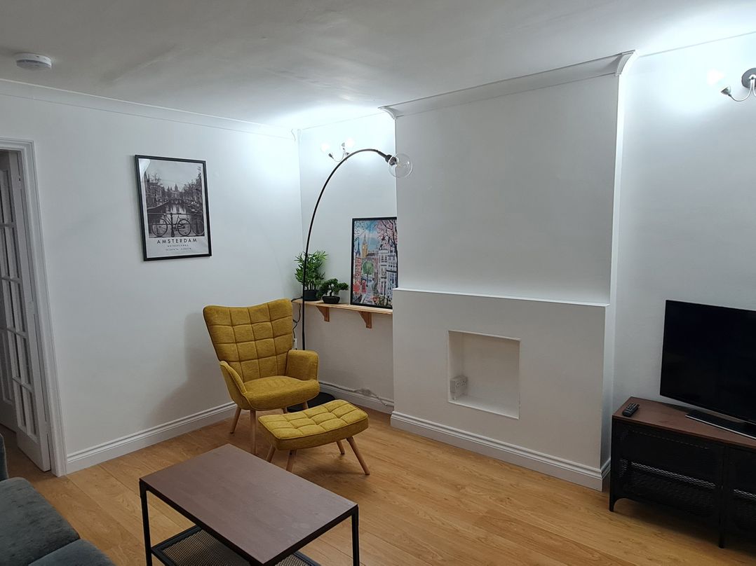 12 Gorse Lane