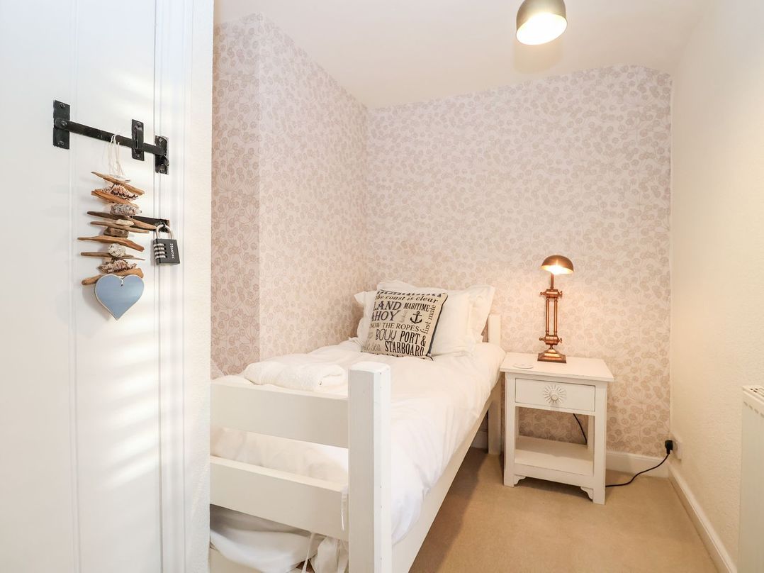 Victoria Cottage (4 East Green)