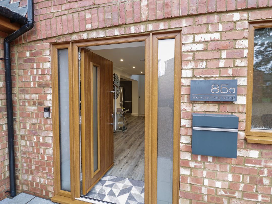 85A Braybrooke Road