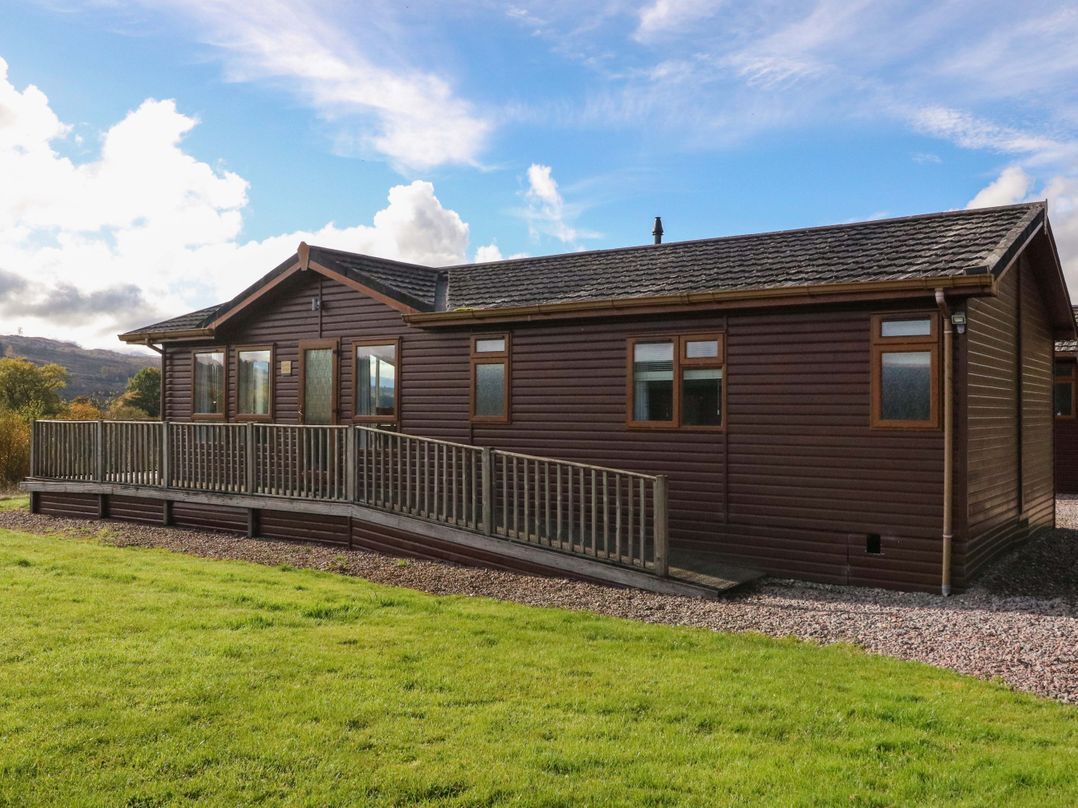 Crathie Lodge