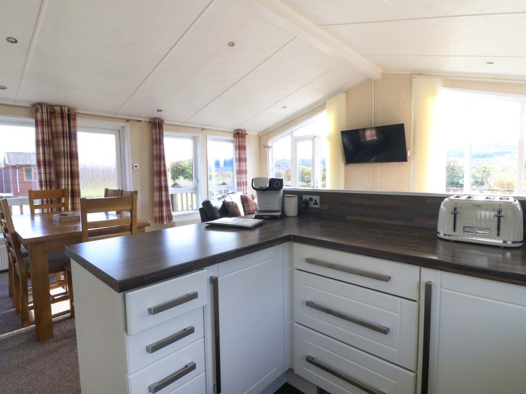 Crathie Lodge