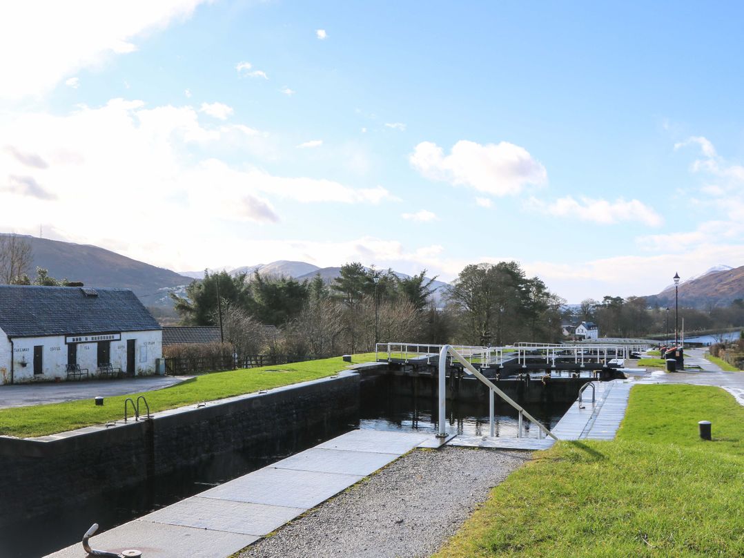 Crathie Lodge