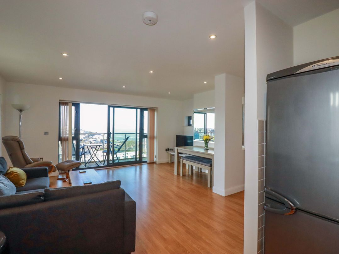 Apartment 3