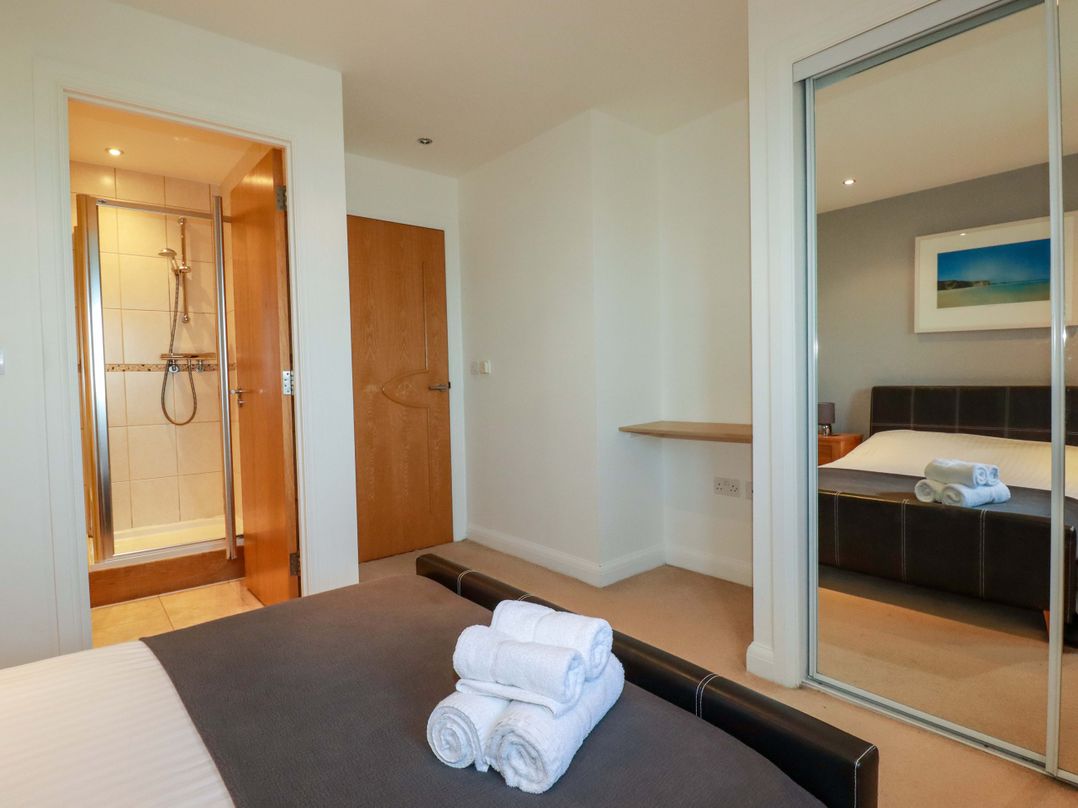 Apartment 3