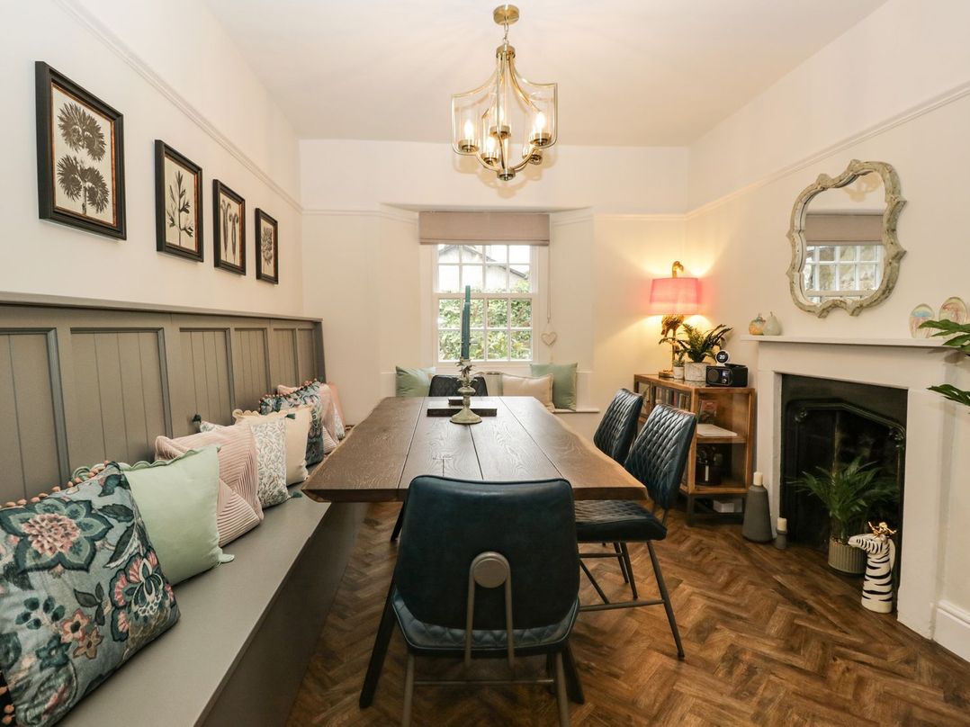 Pear Tree Cottage