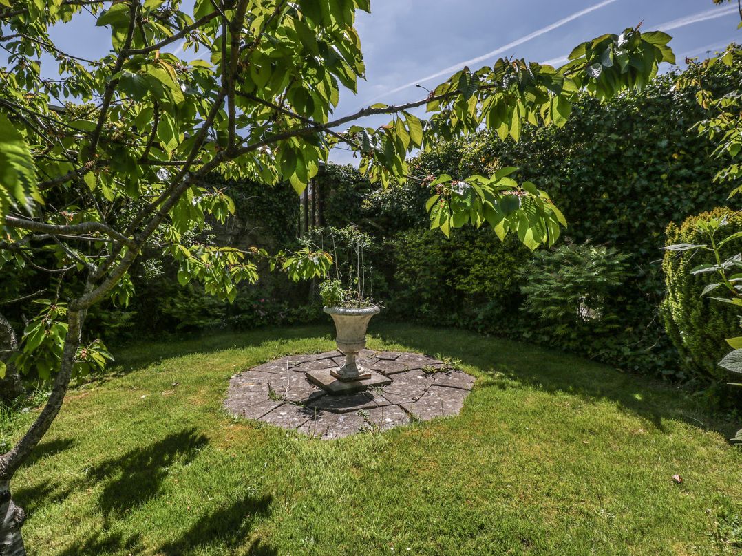 Cefn Campstone