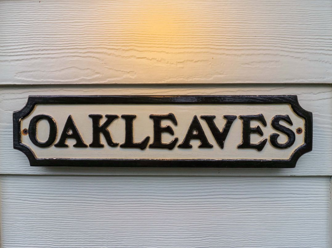 Oakleaves