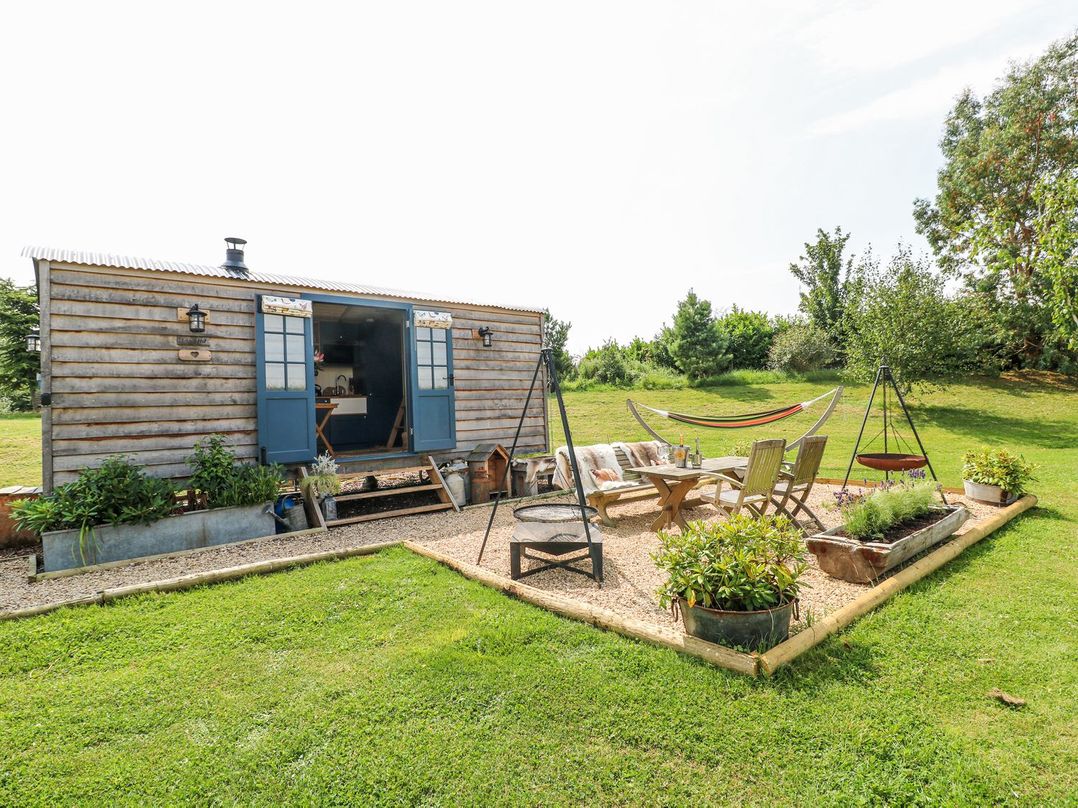 Lillie's Shepherds Hut