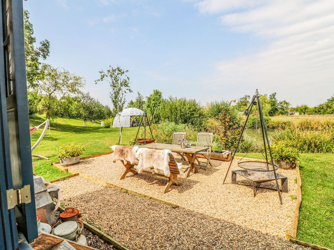 Lillie's Shepherds Hut