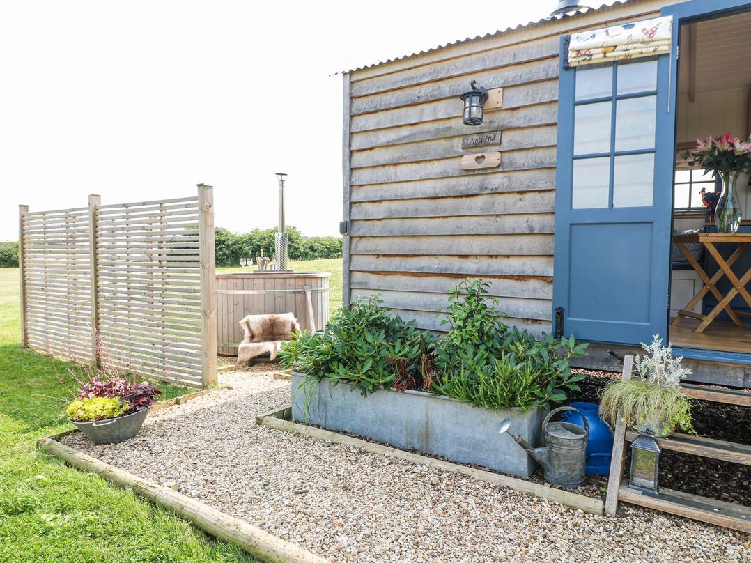 Lillie's Shepherds Hut