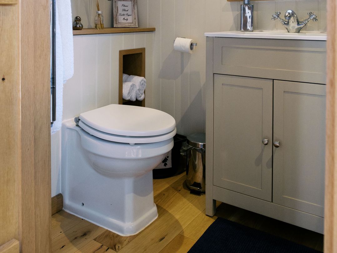 Lillie's Shepherds Hut at Shepherds Lodge Retreat and Wellness