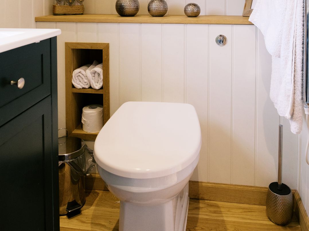 Poppie's Shepherds Hut at Shepherds Lodge Retreat and Wellness