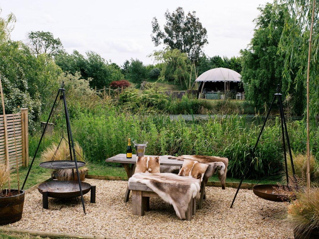 Poppie's Shepherds Hut at Shepherds Lodge Retreat and Wellness