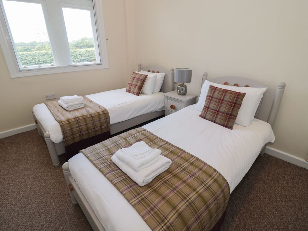 Walworth Castle Lodge