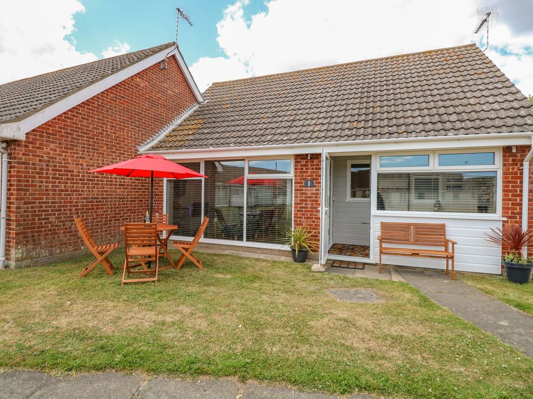 1 Kessingland Cottages