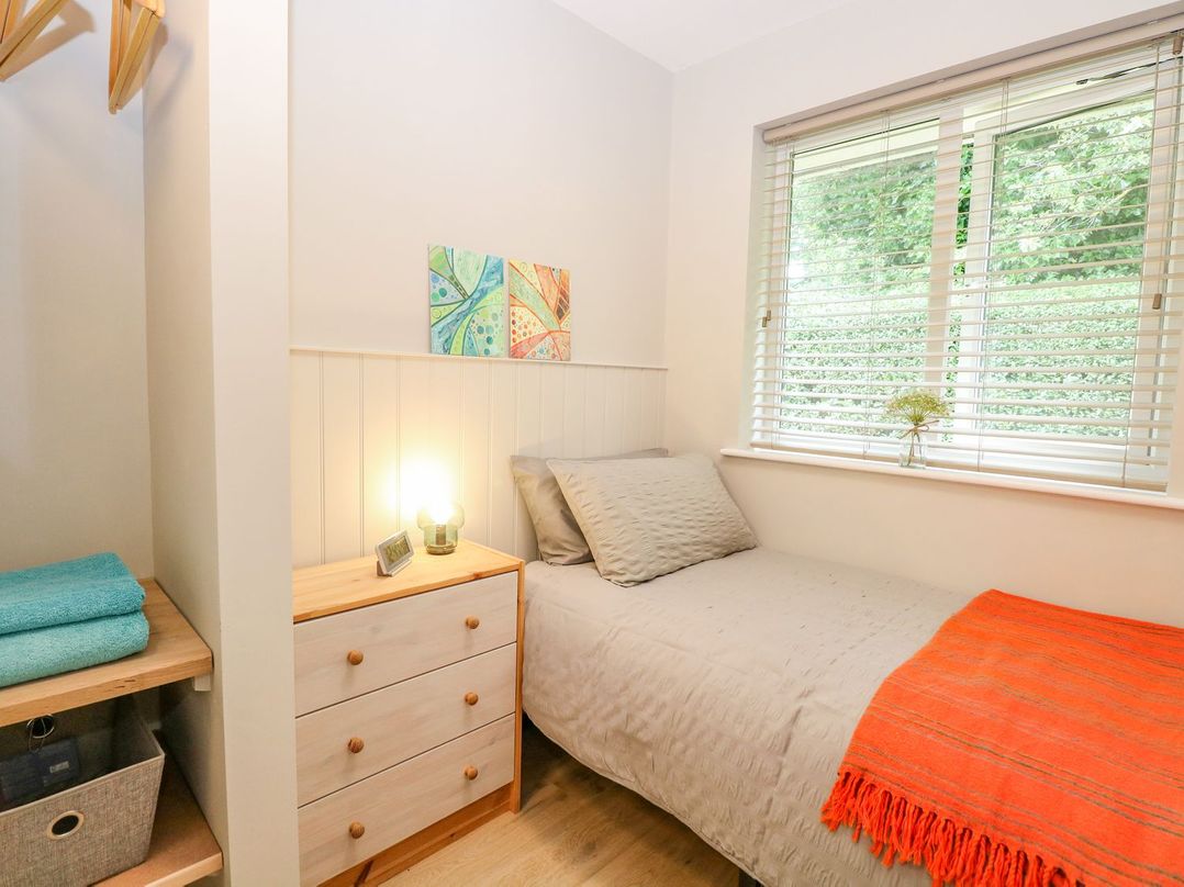 1 Kessingland Cottages