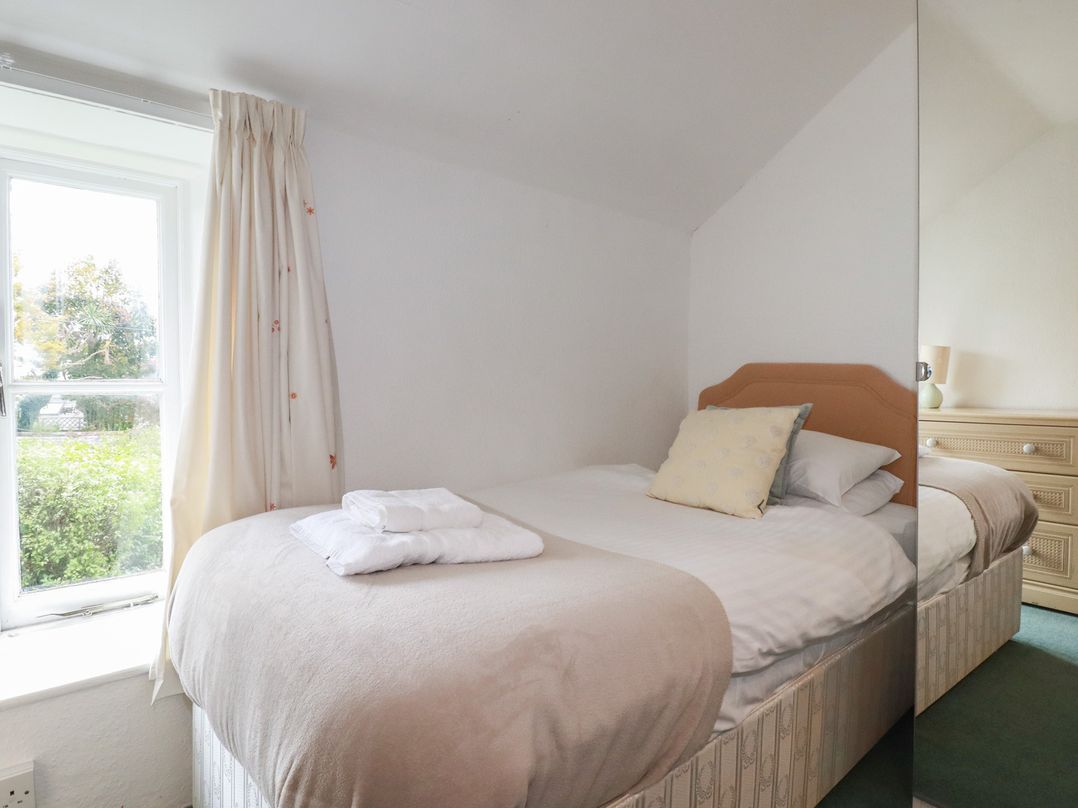 Honeysuckle Cottage
