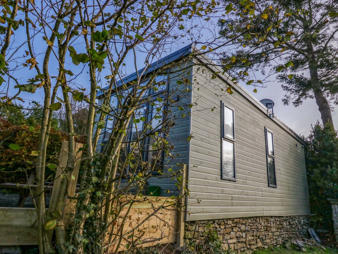 Elderflower Lodge