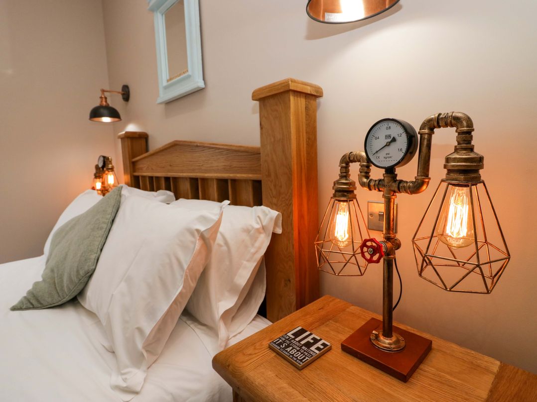 Elderflower Lodge