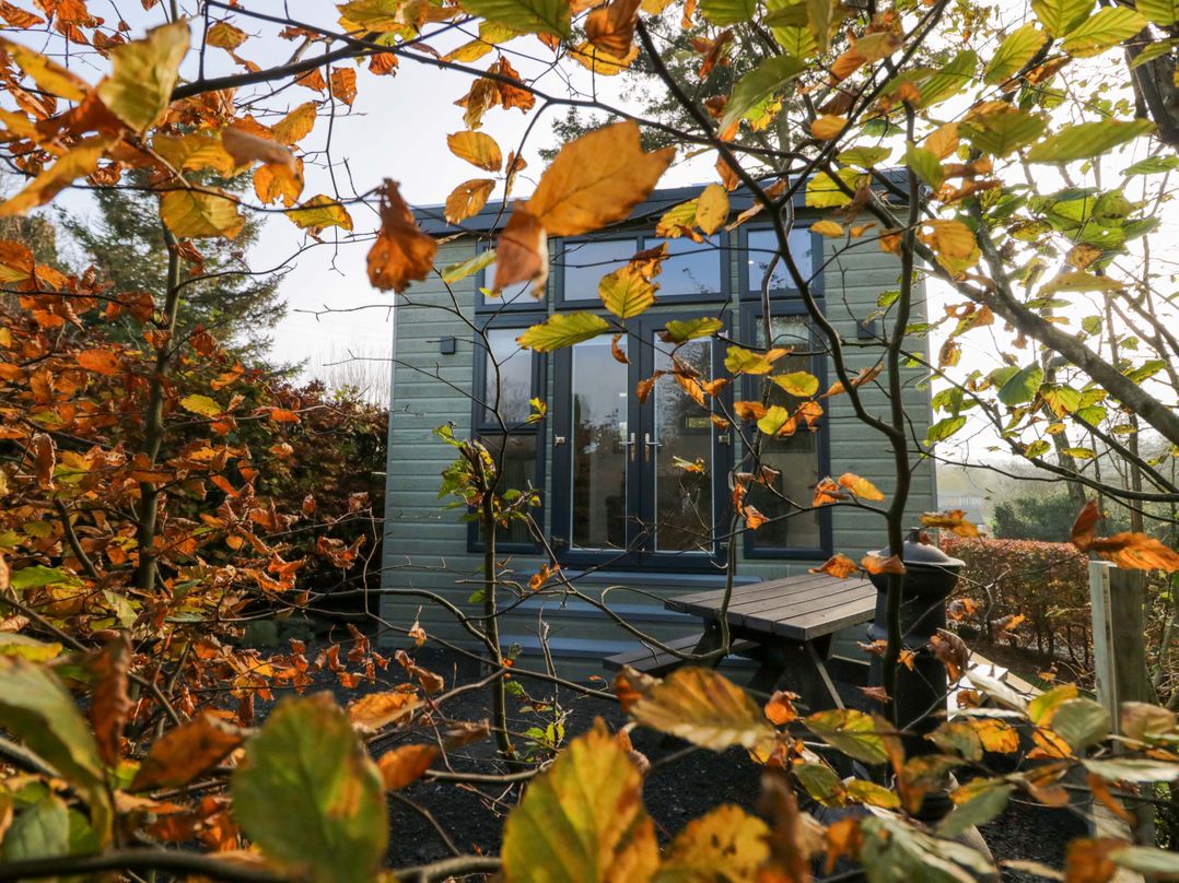 Elderflower Lodge