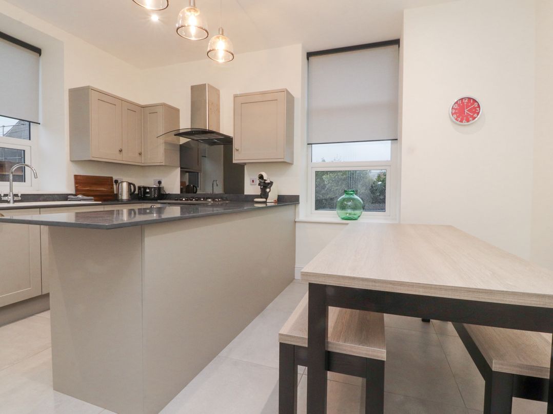 163 Manchester Road