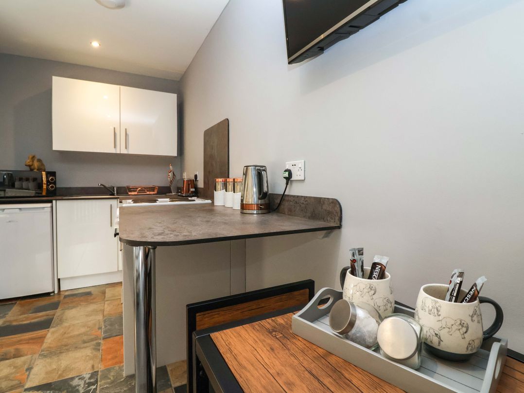Studio Apartment