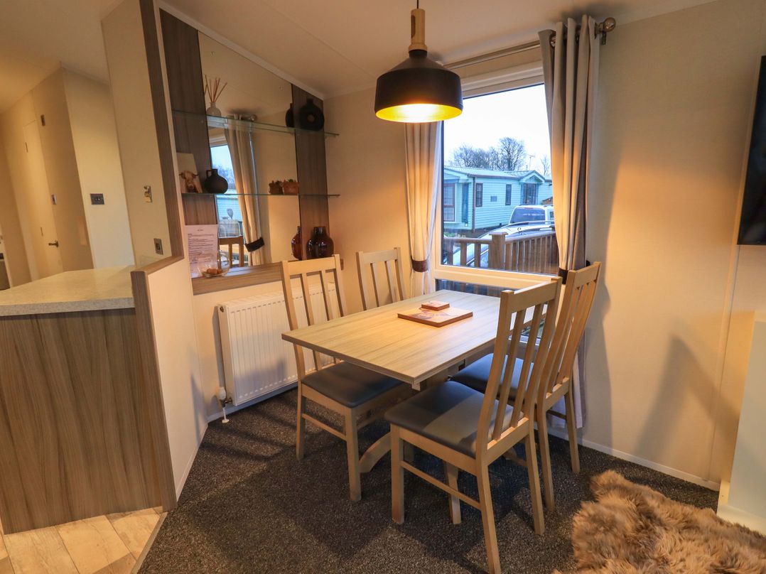 Highlands Way Lodge