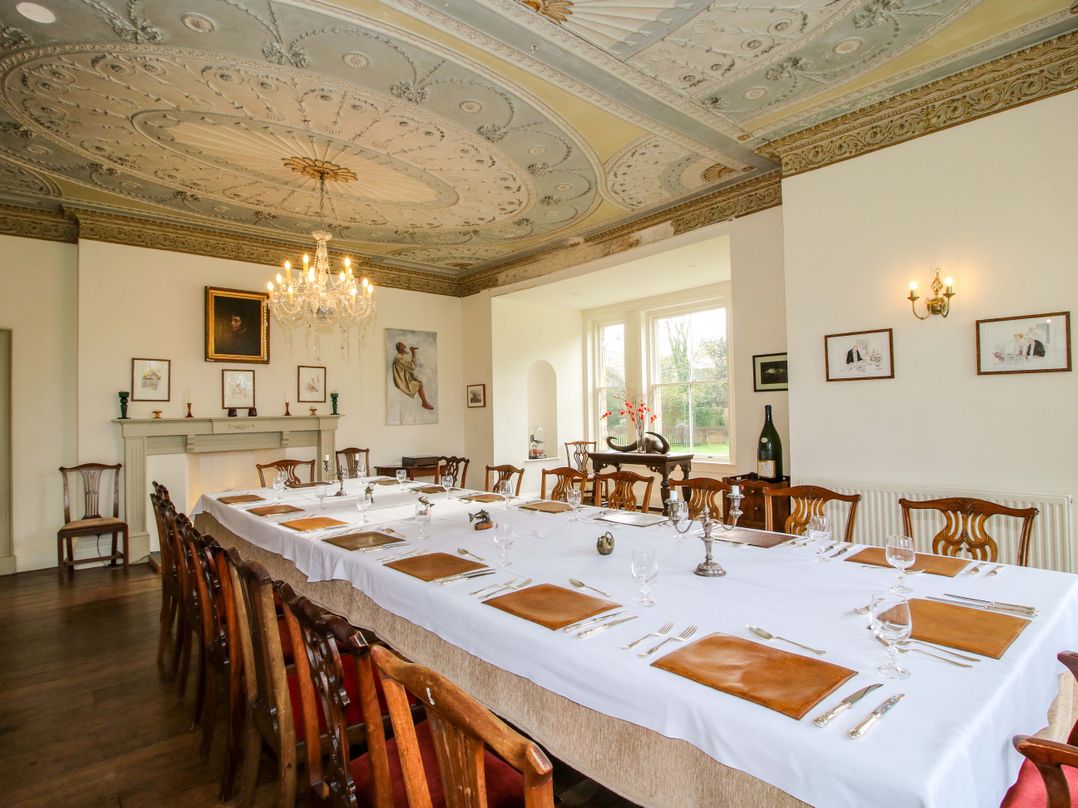Caynham Court