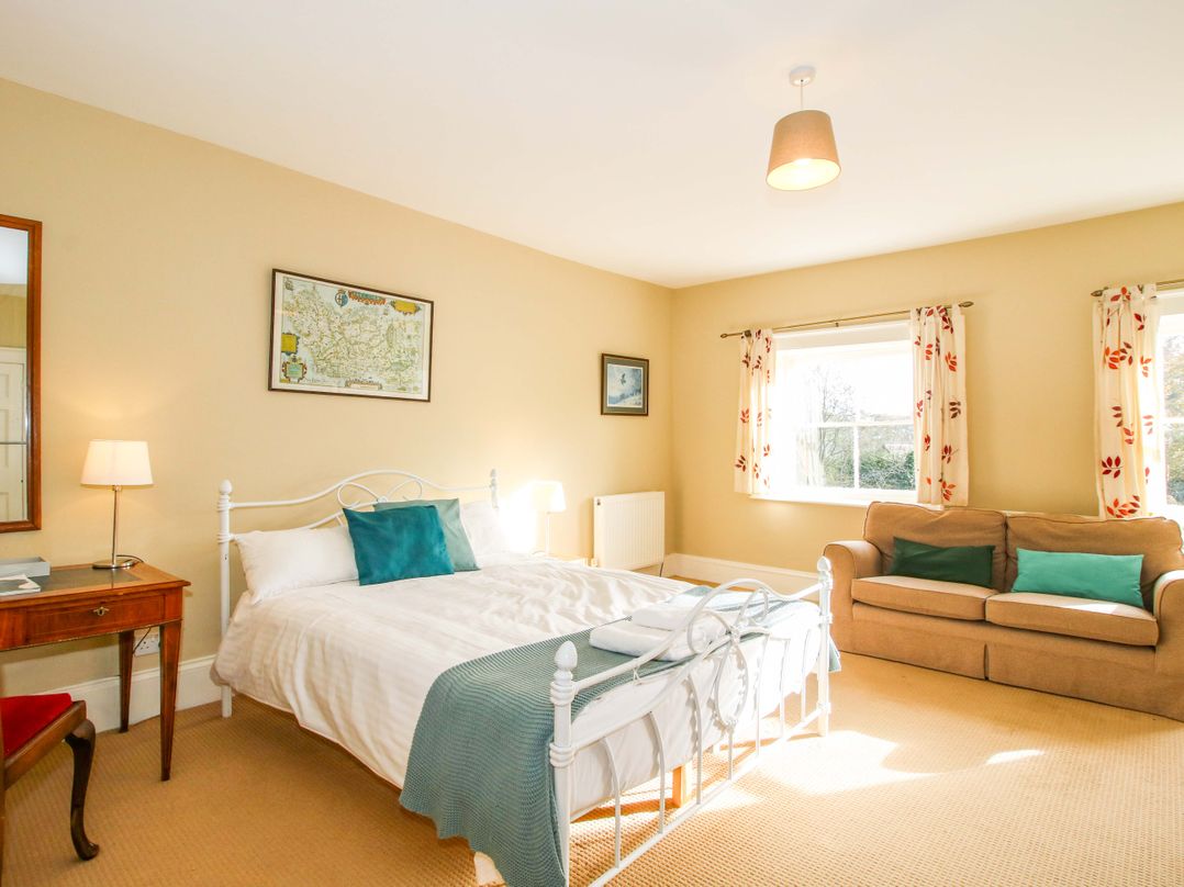 Caynham Court