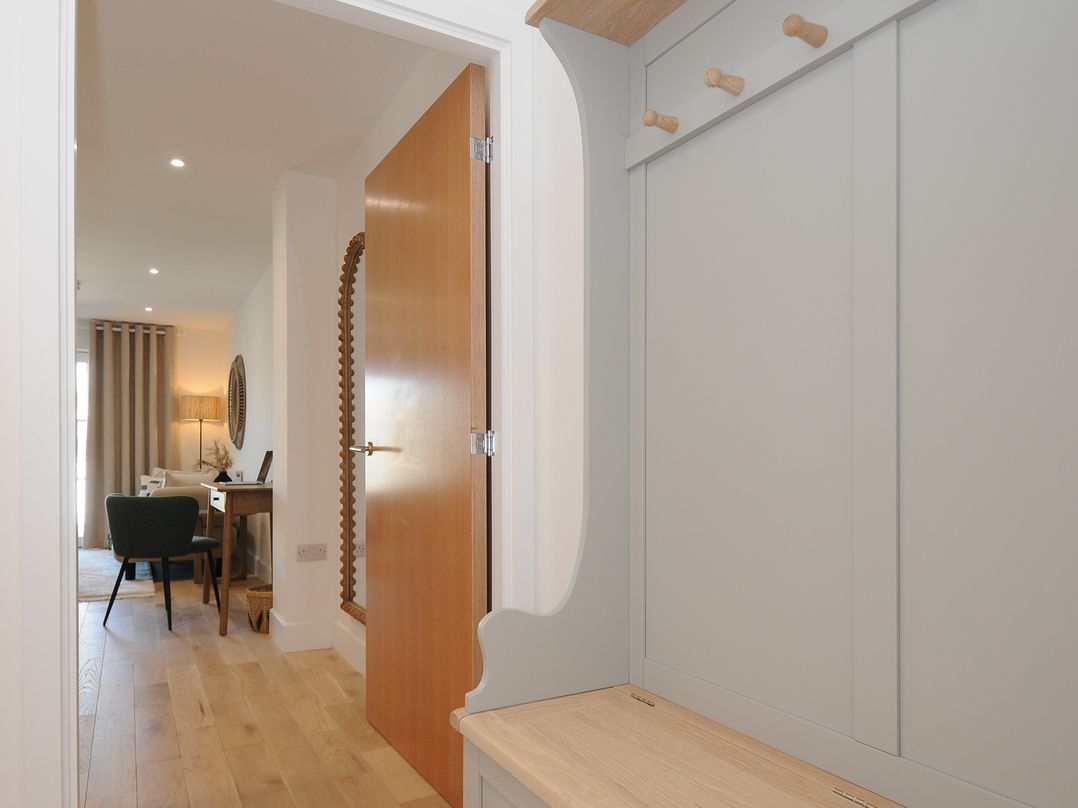31 Wharfside Village