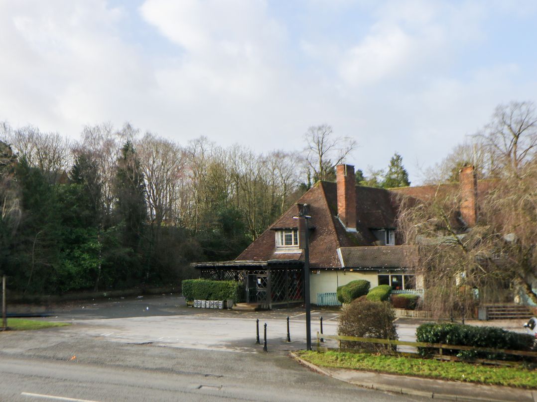 4 Rockcliffe Grange
