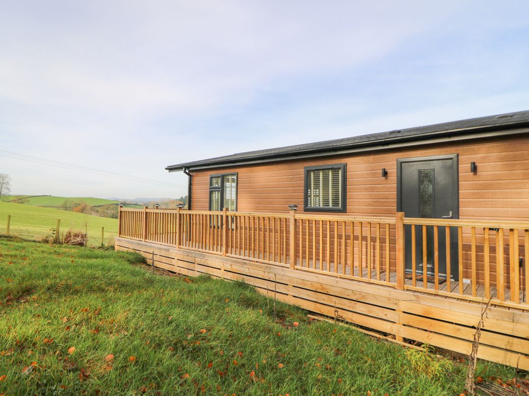 Seren Lodge
