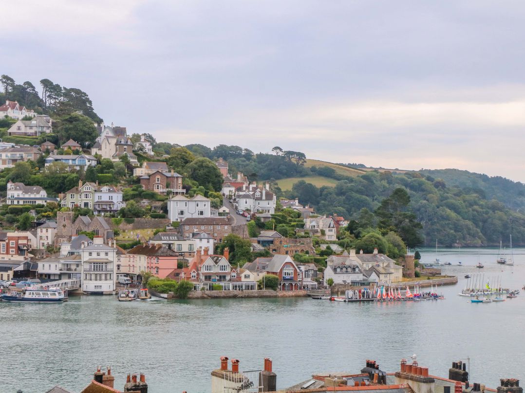 2 The Old School House