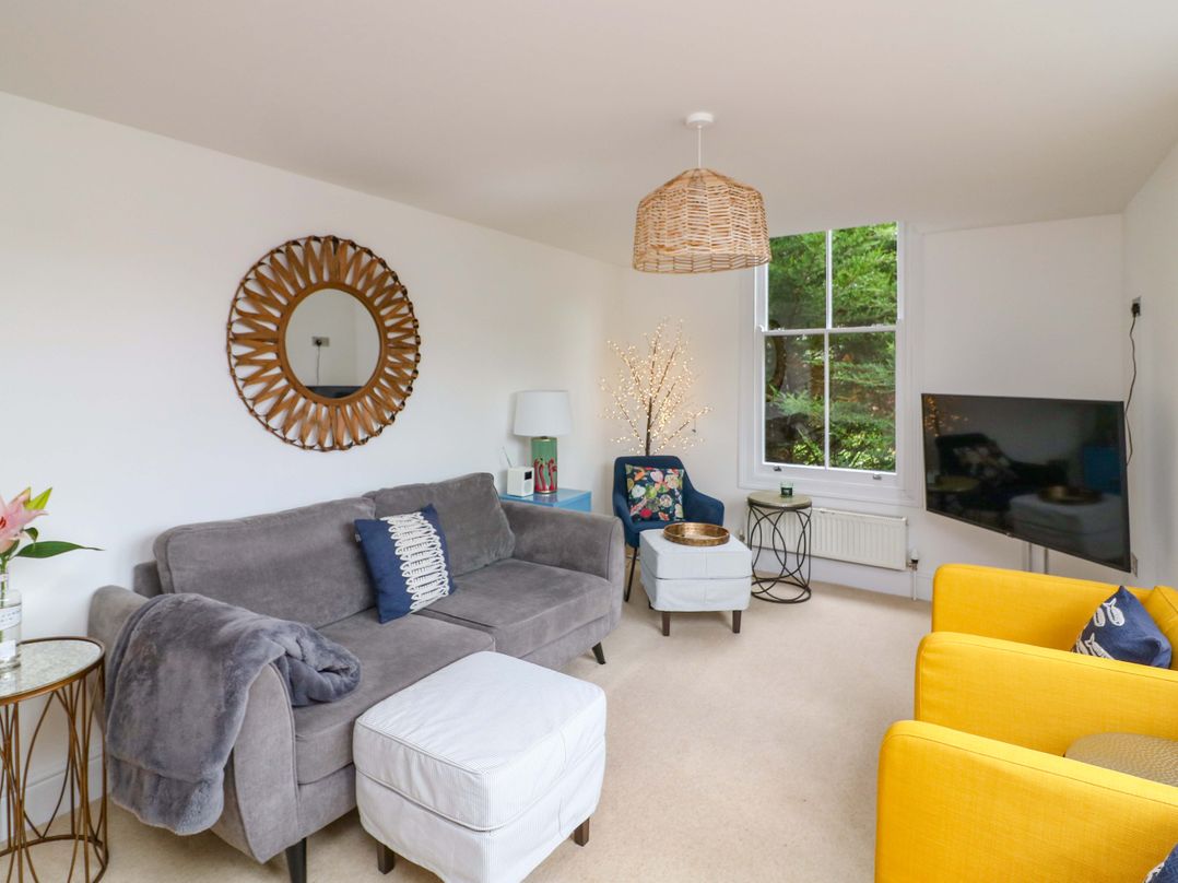 2 The Old School House