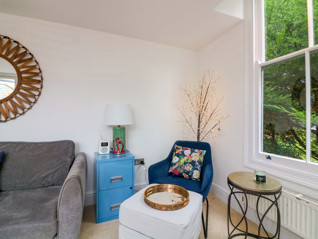 2 The Old School House