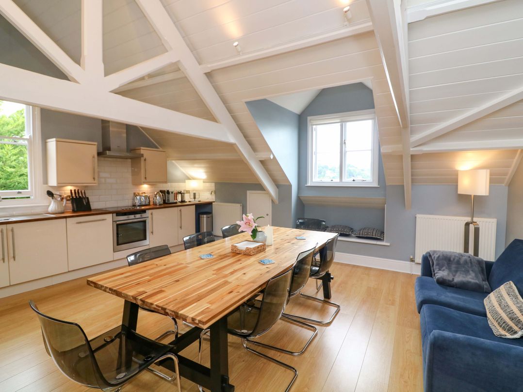 2 The Old School House