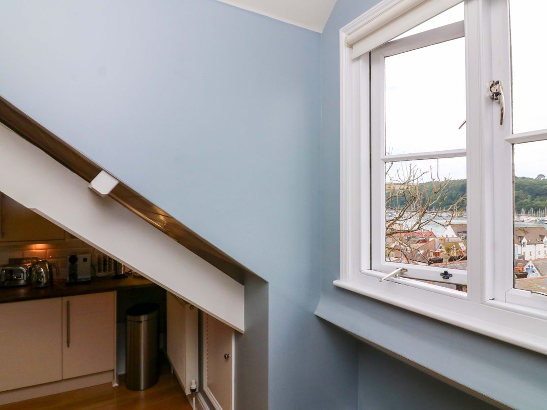 2 The Old School House