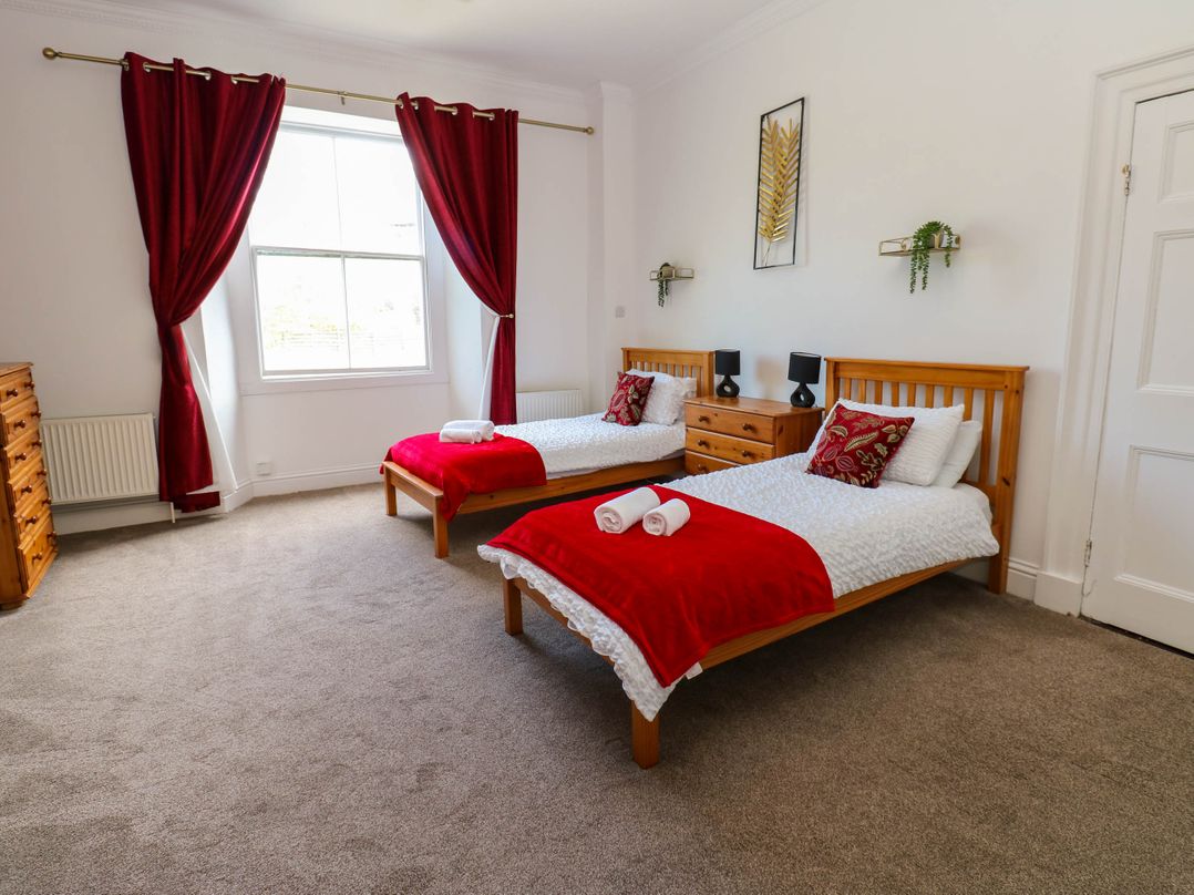 The Georgian Manor House