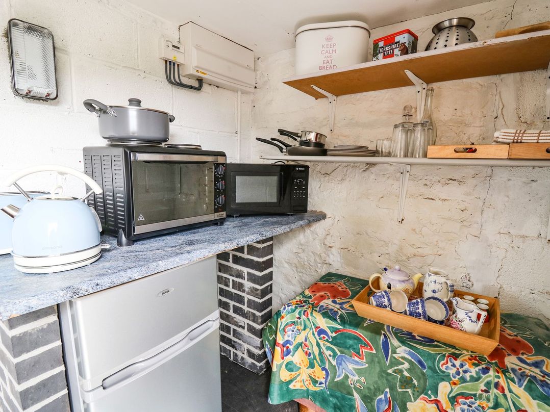 The Shepherd's Bothy on Blaenbrynich Farm